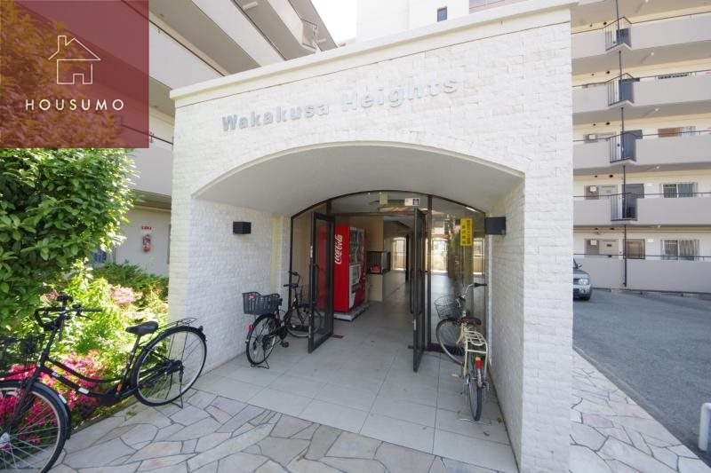 エントランス　毎日通るエントランスはこのようになっています