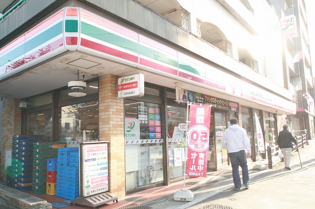 コンビニ　セブンイレブン三鷹台店（コンビニ）まで414m
