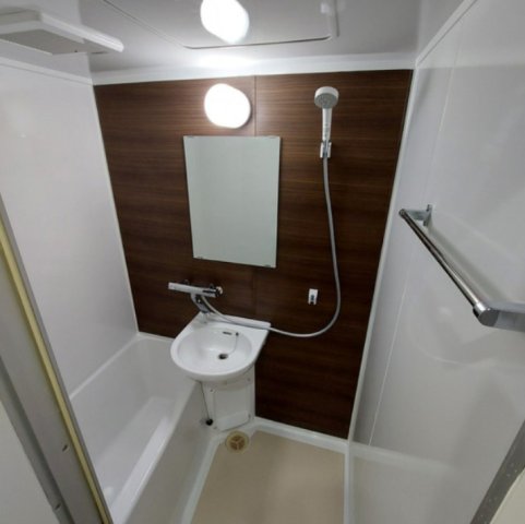 バス・シャワールーム　反転タイプ 別部屋参考写真