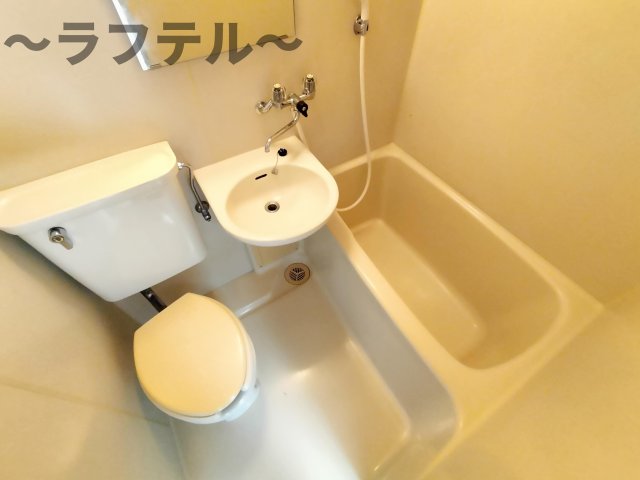 バス・シャワールーム　別部屋イメージ写真