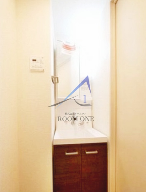 洗面設備　洗面台です。