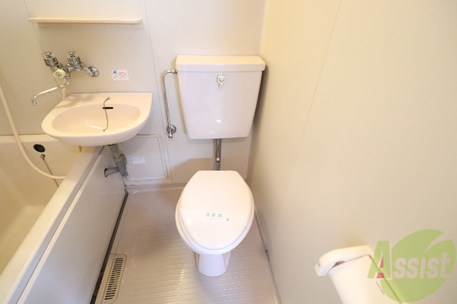 トイレ　いたって普通のトイレです