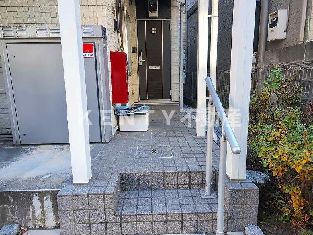 エントランス　毎日通るエントランスはこのようになっています