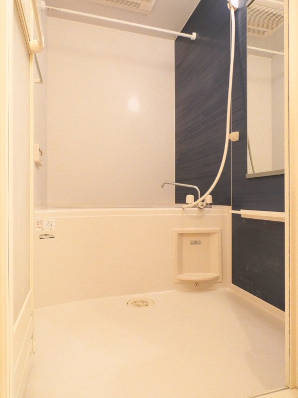 バス・シャワールーム　図面と現状に相違がある場合には現状を優先