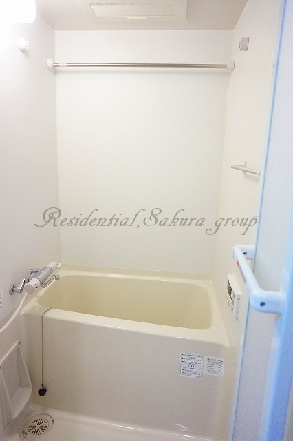 バス・シャワールーム　日々の疲れを癒すお風呂です♪