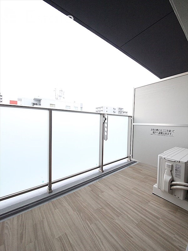 バルコニー　バルコニー