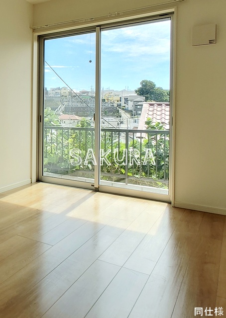 居室・リビング　開放感のあるゆったりとしたお部屋です♪