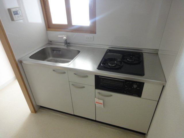 キッチン　同物件別号室の写真です。