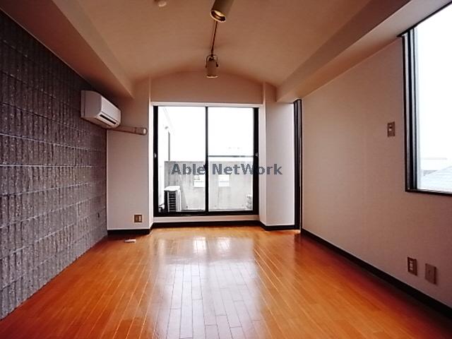 居室・リビング　居室