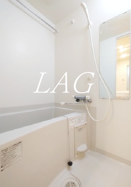 バス・シャワールーム　お風呂です。