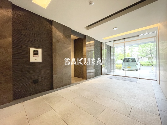 セキュリティ　不審者、勧誘員をシャットアウトできるオートロックです♪