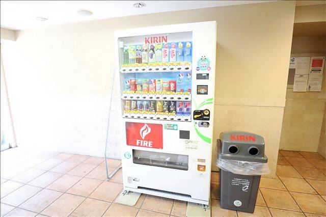その他共有部分　１階に自動販売機があります