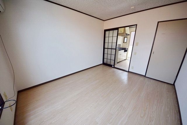 居室・リビング　★６帖広く感じます★