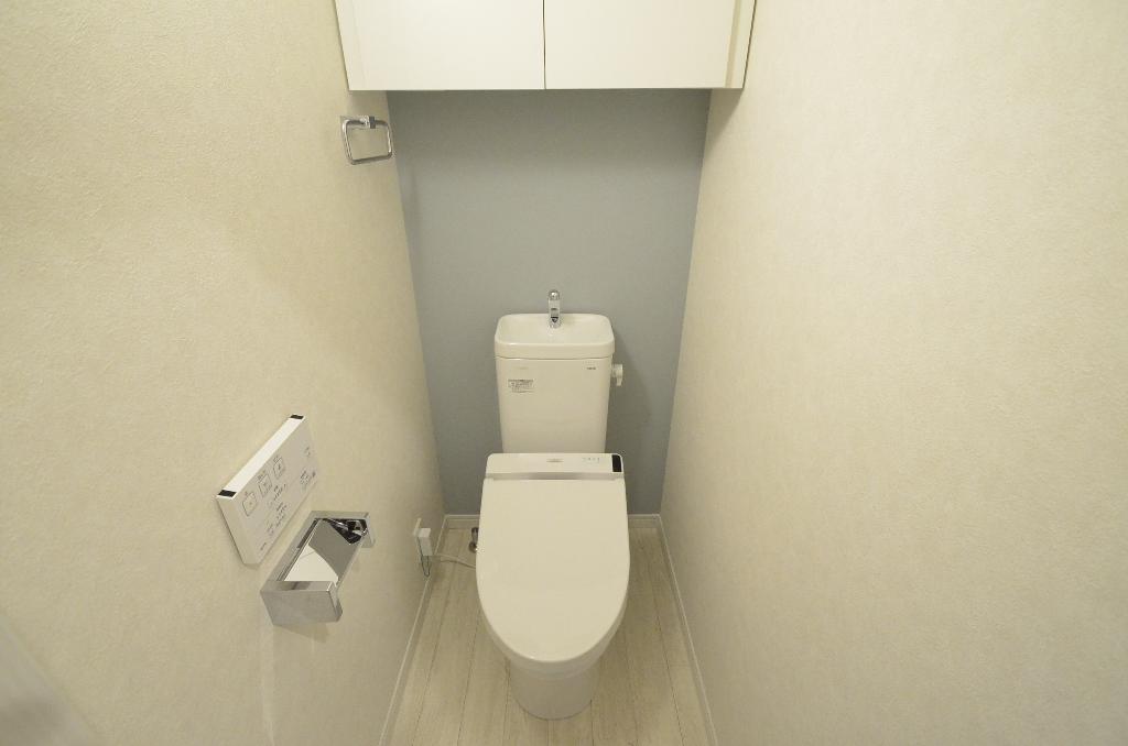 トイレ　シャワー付トイレ