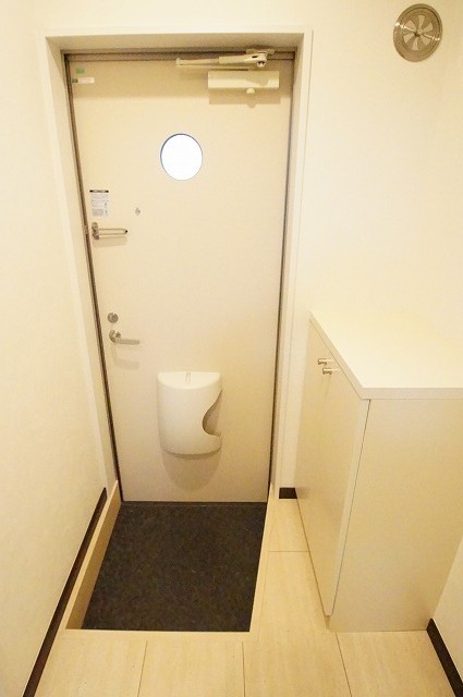 玄関　玄関です。