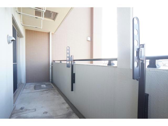 バルコニー　バルコニーは幅広です♪