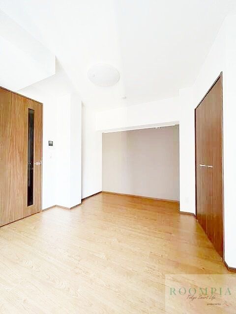 居室・リビング　※同タイプの別のお部屋です。