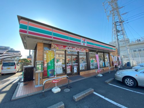 コンビニ　セブンイレブン 松戸栄7丁目店（コンビニ）まで594m