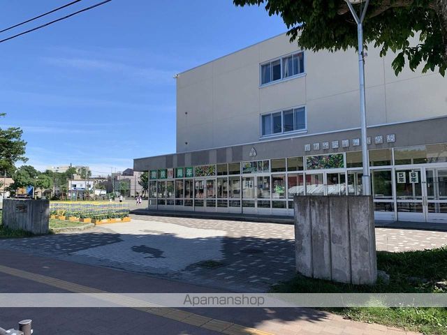 小学校　札幌市立清田小学校（小学校）まで2070m