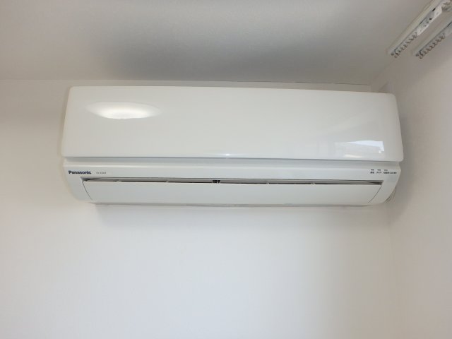 その他設備　エアコン１基ついてます。