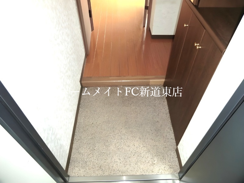 玄関　玄関