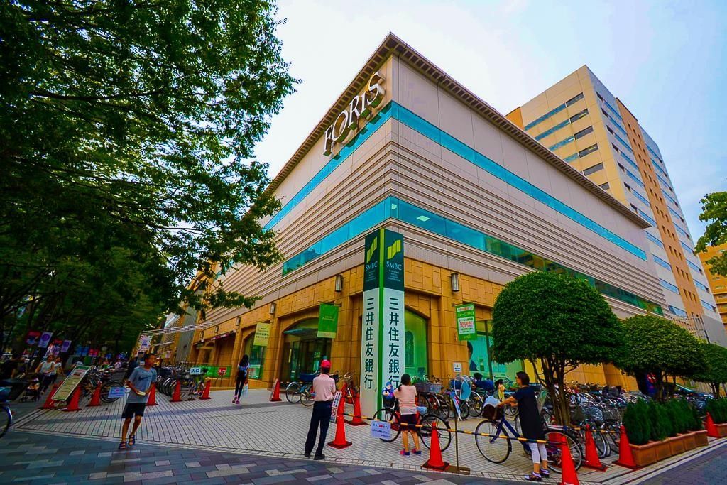 ショッピングセンター　専門店街フォーリス（ショッピングセンター）まで209m