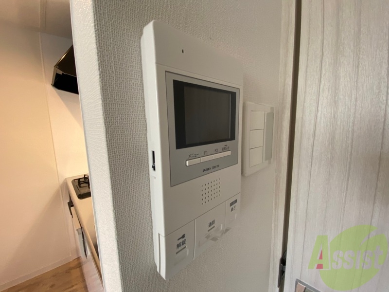 セキュリティ　ＴＶモニター付インターホンです。来客者の顔が見えるので安心！