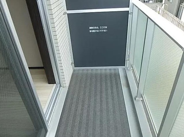 バルコニー