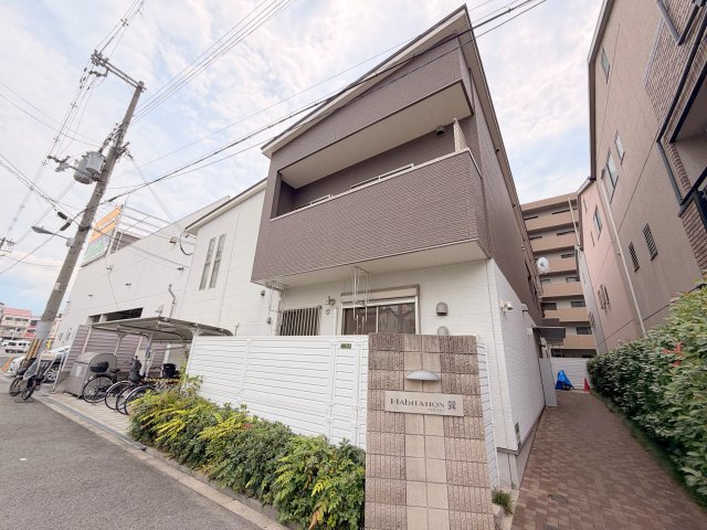建物外観　綺麗な外観の素敵なお部屋があなたを待っています。