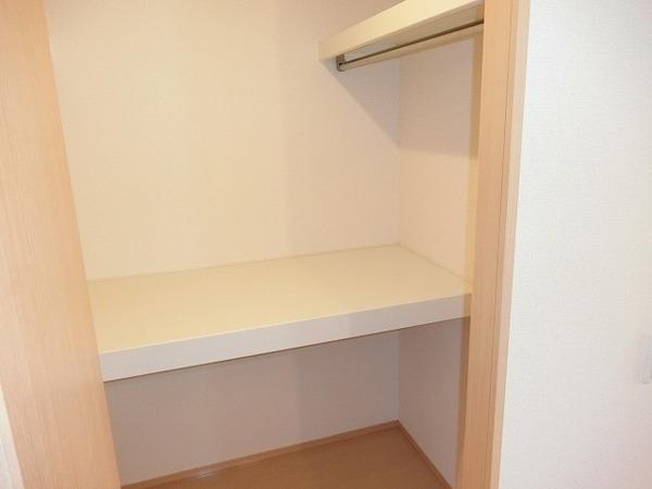 収納　ウォークインクローゼット！