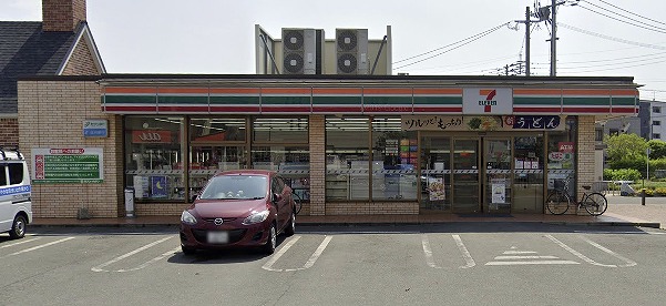 コンビニ　セブンイレブン 久留米花畑店（コンビニ）まで463m