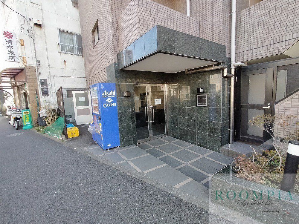 エントランス　エントランス