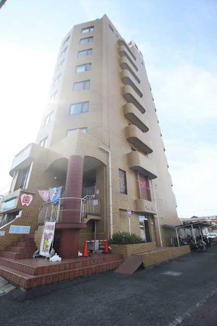 建物外観　鉄筋コンクリート造マンション♪