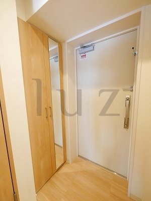 玄関　落ち着いた玄関です