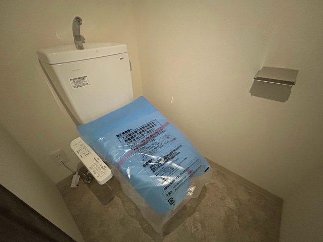 エステムコート新大阪XVIIベイスのトイレ写真