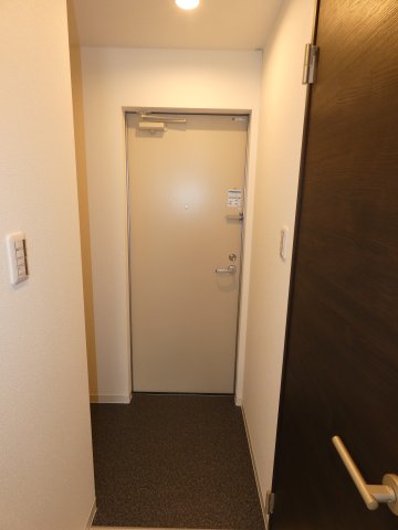エステイトE東加古川の玄関写真