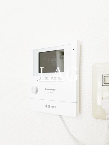 セキュリティ　モニター付きインターホンです。
