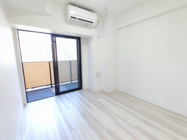 メインステージ立川VIの居間写真