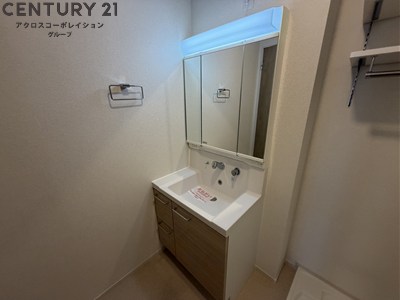 洗面設備　独立洗面化粧台付きでおすすめです！