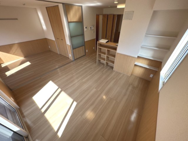 ＪＲ高崎線 熊谷駅 徒歩38分 2階建 築11年の居間写真