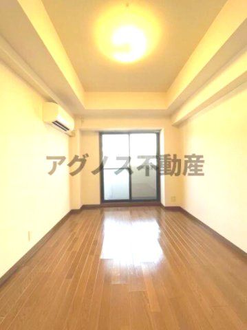 ルーブル文京音羽の居間写真