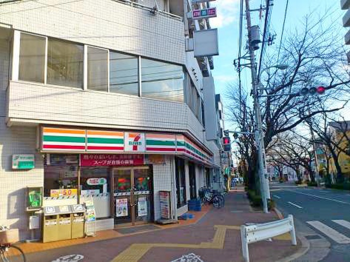 コンビニ　セブンイレブン東村山栄町店（コンビニ）まで134m