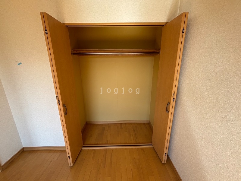 収納　収納が大きく、たくさんものが入ります。