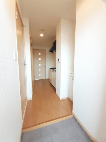玄関　ゆったりとした玄関です