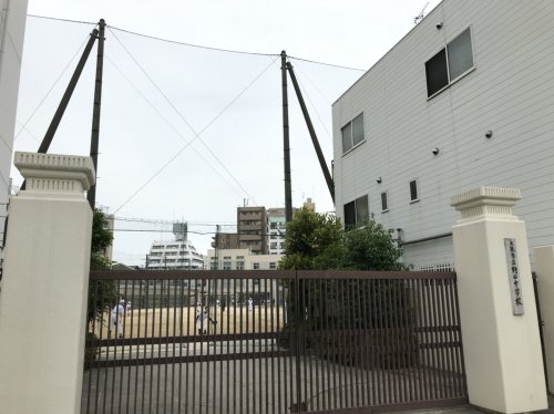 中学校　大阪市立野田中学校（中学校）まで464m
