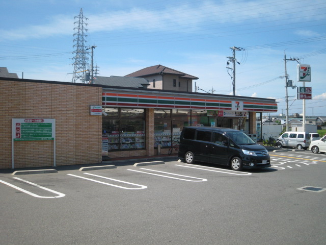 コンビニ　セブンイレブン岸和田下松町店（コンビニ）まで234m