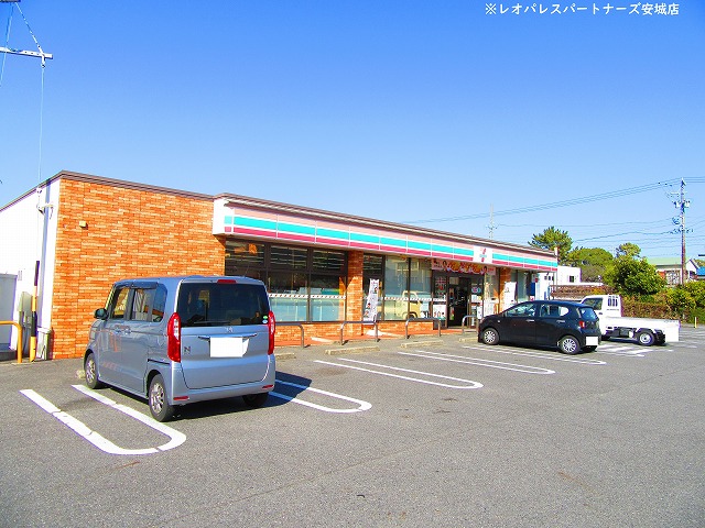コンビニ　セブンイレブン吉良上横須賀店（コンビニ）まで625m