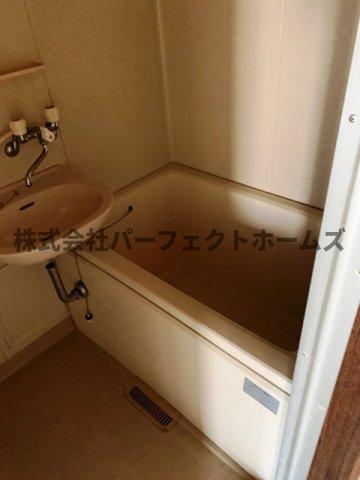 バス・シャワールーム　お風呂で日々の疲れを落としましょう