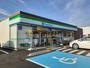 コンビニ　ファミリーマート和歌山インター西店様（コンビニ）まで493m