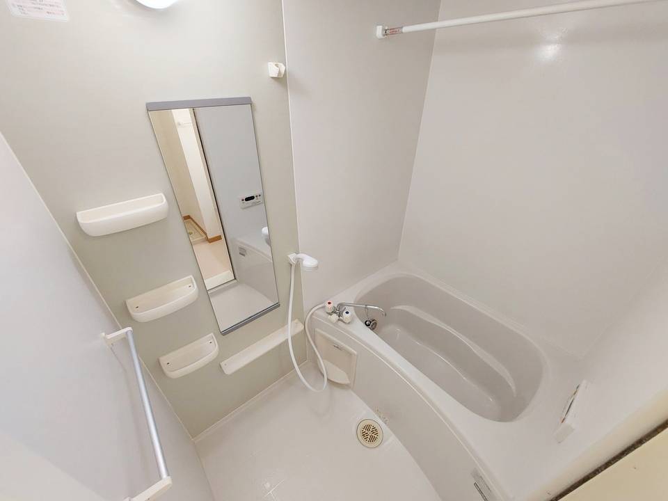 バス・シャワールーム　浴室